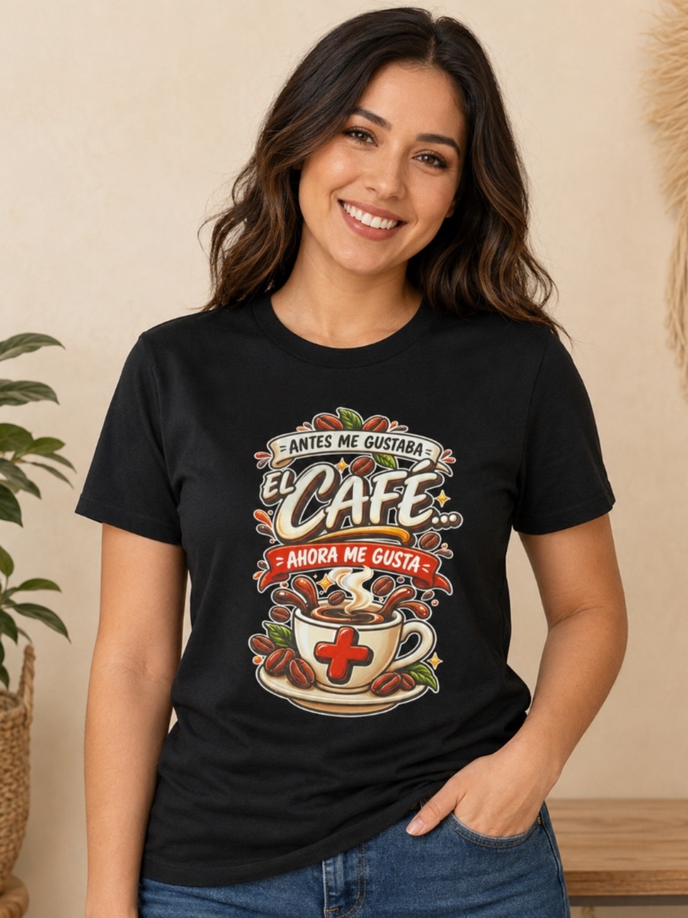 Camiseta negra “Antes me gustaba el café”